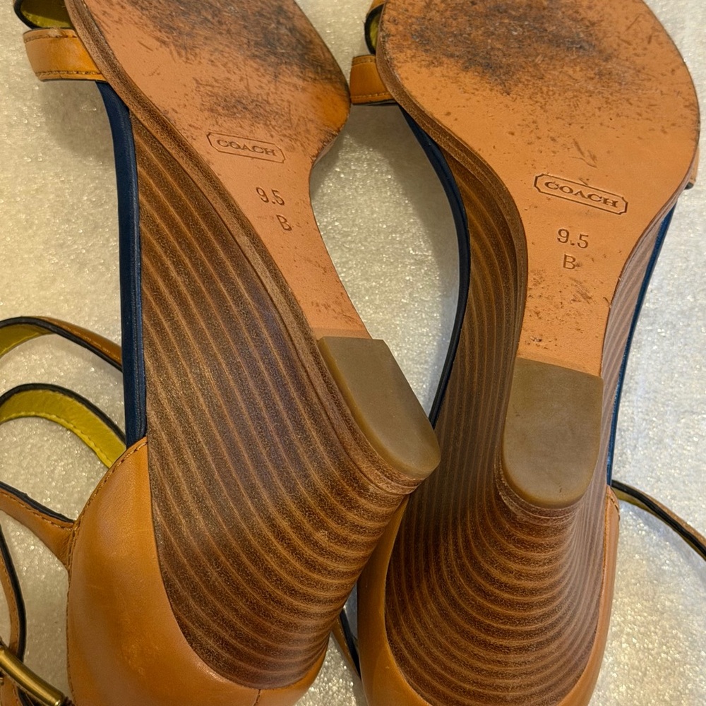 Coach CORETTA VEGAN Leather Wedge Heels in ginTan and Gold Strappy Heels in Ging - Picture 10 of 13